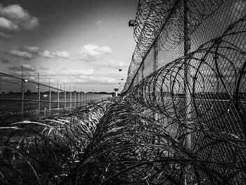 Das Stanford Prison Experiment hat internationales Ansehen erlangt.