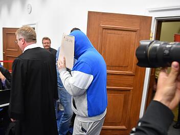 Peter F. hat sich im Prozess bisher kooperativ gezeigt. Er war in der "Weisse Wölfe Terrorcrew" für die Bestellungen von Pyrotechnik Ansprechpartner Nummer eins.  Foto: Ronald Rinklef