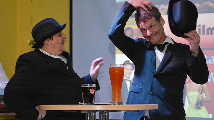 Wussten mit ihrem Humor zu gefallen: Dick & Doof (alias Petra und Roland Bötsch). Foto: Björn Hein