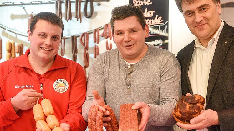 Machen im Verein gemeinsame Sache ohne Geschmacksverst&auml;rker: die Metzger Markus Alles, Alfred Kaiser und Ideengeber Kilian Moritz (von links).