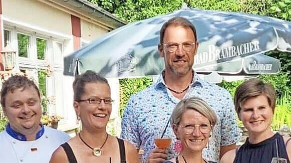 Das Organisationsteam mit Koch und Gastgeber Marcus Müller