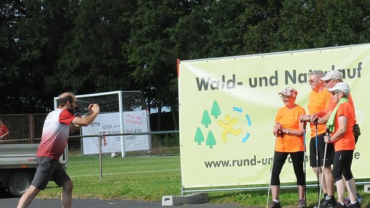Die Macher des Laufes von links:  Tobias Wegner, Stefan Bretscher und Werner Dengler, der Ideengeber aus Ebenhausen.