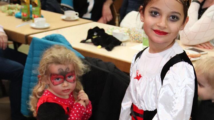 Impressionen vom Höchstadter Kinderfasching     Foto: Johanna Blum