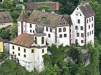 Die Kirche in Egloffstein wird derzeit saniert.