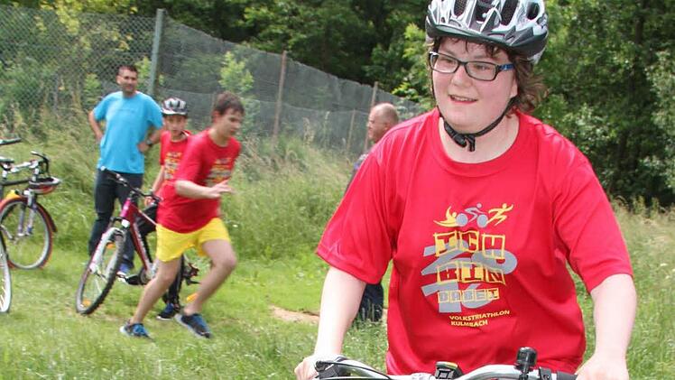 Kathrin Strübe (15) auf dem Rad.Foto: Sonny Adam