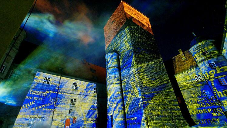 Ausflug, Kronach Leuchtet, Licht, Festival, Fest, Freizeit, Erlebnis, Feier, Feierlichkeit, Kronach, Lichtfestival, Lichtshow, Kunst, Kunstnacht, Kunstausstellung, Künstler, Ausstellung