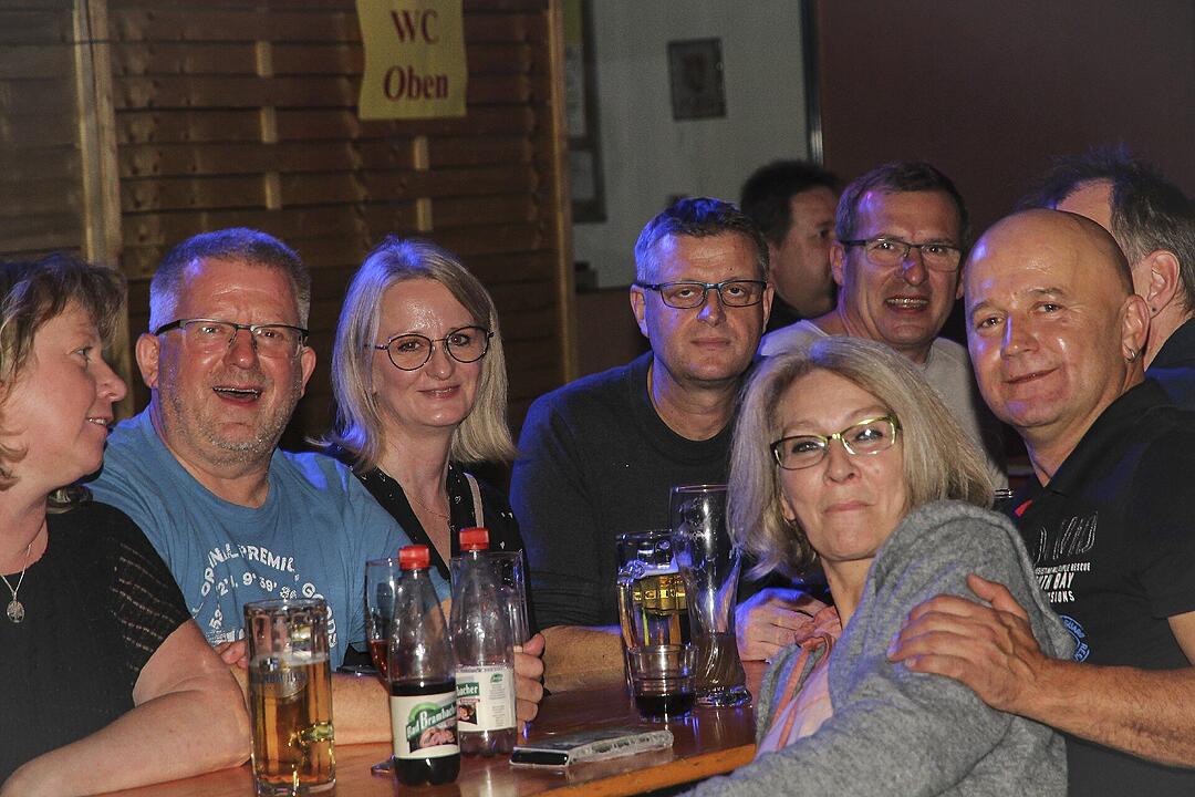 Party und Tanz in der Dreifachhalle