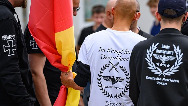 Rechter Protest im &ouml;ffentlichen Raum