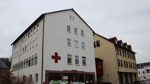 Zentraler Ort f&uuml;r ein Corona-Schnelltest-Zentrum: Das Rot-Kreuz-Haus in der Sally-Ehrlich-Stra&szlig;e befindet sich nahe zur Coburger Innenstadt und liegt zudem direkt am Parkhaus Zinkenwehr.