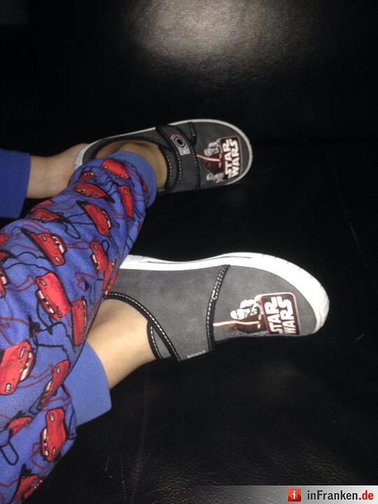 Neue Hausschuhe Foto: HinguckerbyJKM/inFrankenPix