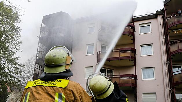 Das Feuer war am Mittwoch auf dem Balkon eines Mehrfamilienhauses in der Wunderburg ausgebrochen. Foto: Matthias Hoch