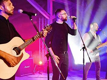 Die Band "Gizela" präsentiert nachdenklich stimmende Texte und rhythmische Melodien.