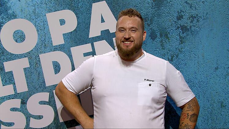 Im zweiten Duell forderte der zweifache Sternekoch Fr&eacute;d&eacute;ric Morel Henssler zu "Steink&ouml;hler mit Blumenkohl &agrave; la fran&ccedil;aise und Pommes Souffl&eacute;es" heraus - und siegte einstimmig.