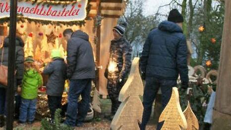 Eine besondere Atmosphäre verbreitet die Wallburg-Weihnacht.