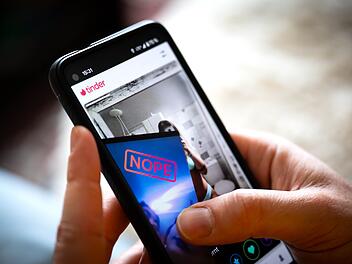 Tinder-Betrüger ergaunern in Bayern rund 20 Millionen Euro