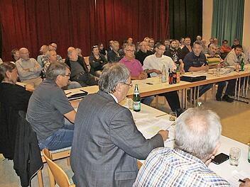 Großes Interesse: Über 30 Zuhörer folgten der Diskussion über die Sand- und Kiesausbeute im Sander Gemeinderat.  Foto: Klaus Schmitt