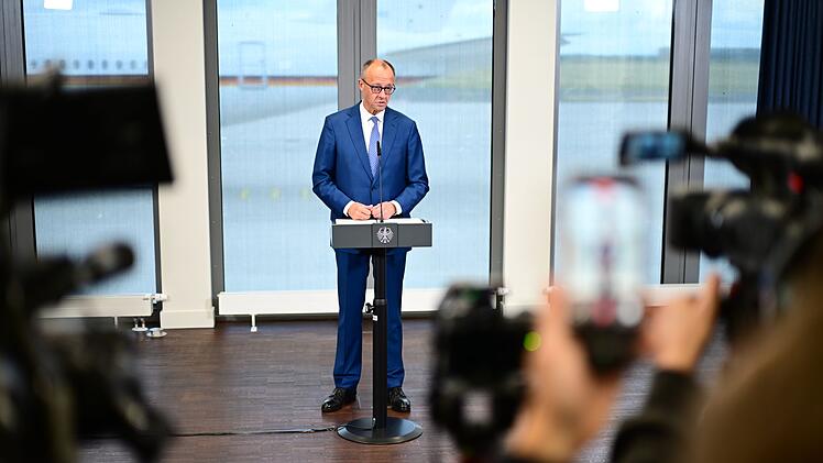 Merz startet zum G7 Gipfel
