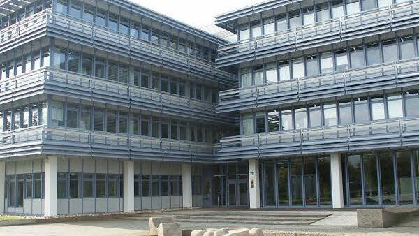 Das Gebäude des Max Rubner-Instituts in der E.-C.-Baumann-Straße.