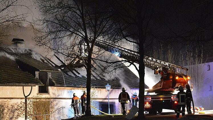 Feuer im Kloster Maria Bildhausen.  Foto: Hanns Friedrich
