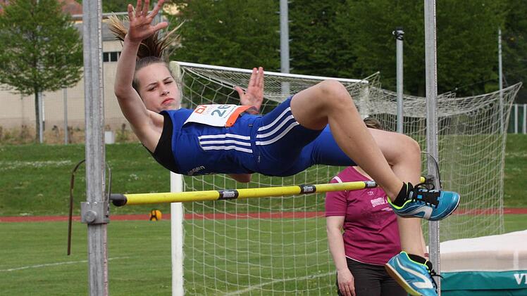 Sophia Konopka (TSV Bad Kissingen) gewann den Vierkampf der W13 und gehört mit ihren 1822 Punkten zu den besten Mehrkämpferinnen in Bayern. Fotos: Reinhold Nürnberger (3)