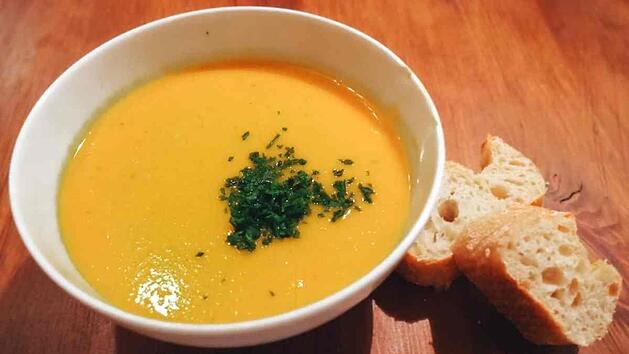 Herbstliche-Kuerbissuppe.jpg