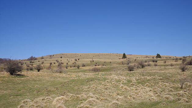 Große Naturgewalten wie Vulkane formten die Rhön und gaben ihr ihr charakteristisches Aussehen. Foto: Wolf-Dieter Raftopoulo