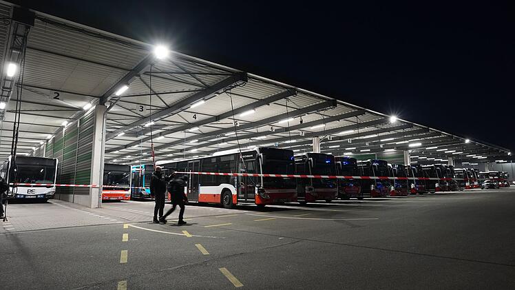 Warnstreik im Nahverkehr - Hamburg