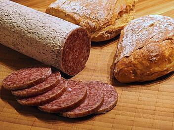 Stockmeyer ruft am 27. September 2025 in Sassenberg/Füchtorf Salami wegen STEC-Bakterien zurück, die in mehreren deutschen Bundesländern vertrieben wurde.