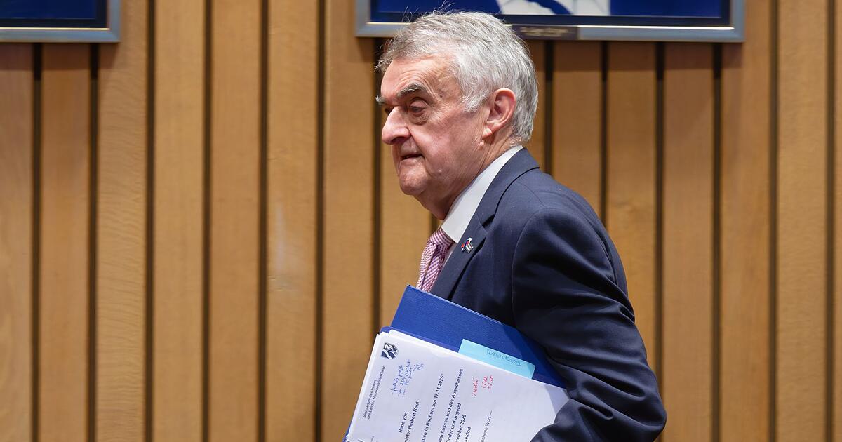 Ermittler-Schuss-auf-bewaffnete-Zw-lfj-hrige-im-Treppenhaus