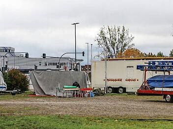 Das Foto entstand am späten Dienstagvormittag. Da war vom Moskauer Circus in Bamberg schon nicht mehr viel zu sehen. Foto: Matthias Hoch