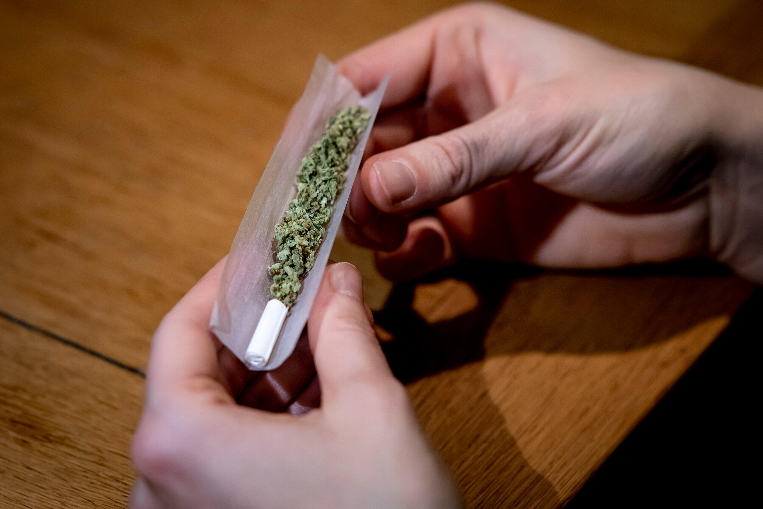  Komplizierter Als Sudoku Scharfe Kritik An Cannabis Pl nen Bayern 