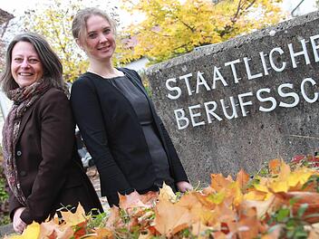 Karin Maywald und Christine Götz sind die neue Spitze der Staatlichen Berufsschule Bad Kissingen Foto: Carmen Schmitt