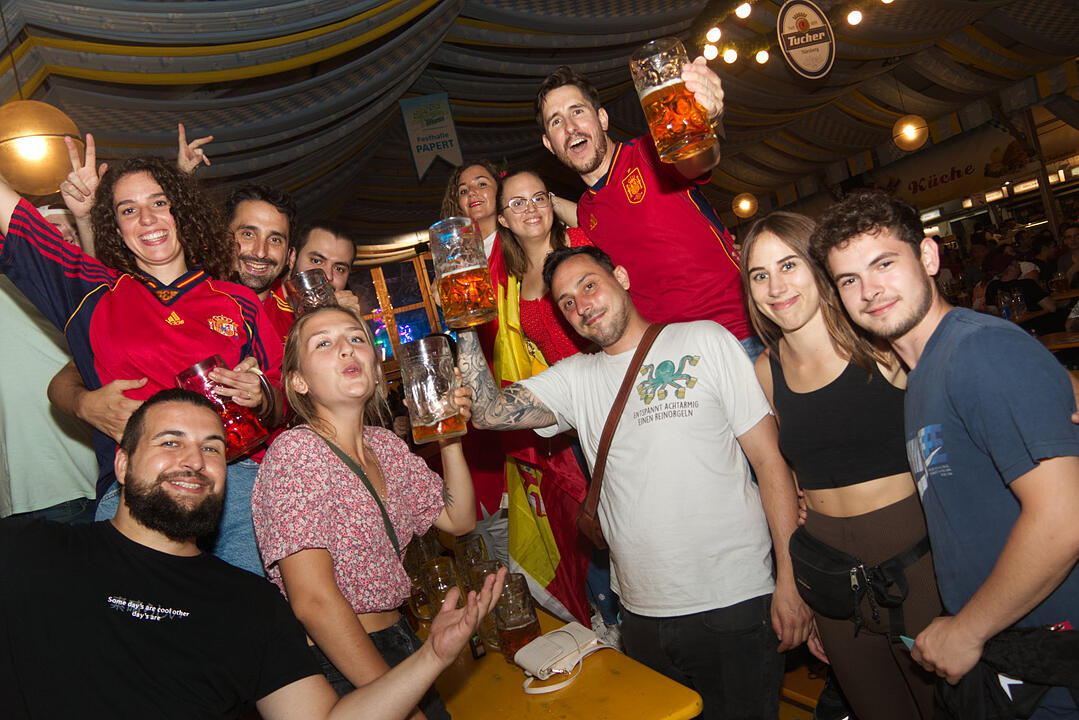 Das Herbstfest ist eröffnet.