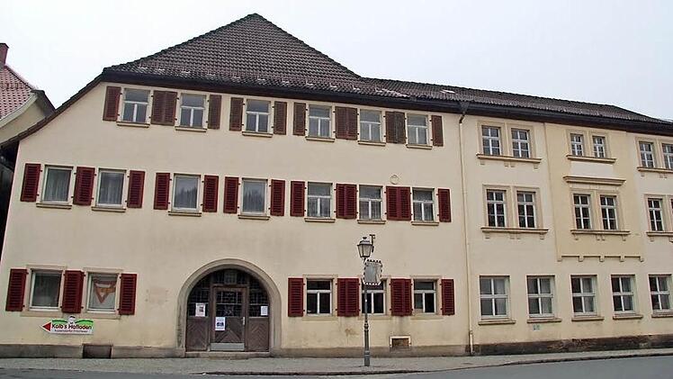 Konkrete Ideen für die künftige Nutzung des "Schwarze Roßes" in Kasendorf hatten auch die Bürger keine. Fotos: Sonja Adam