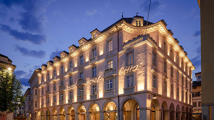 Stadt Hotel Città Außenansicht abends
