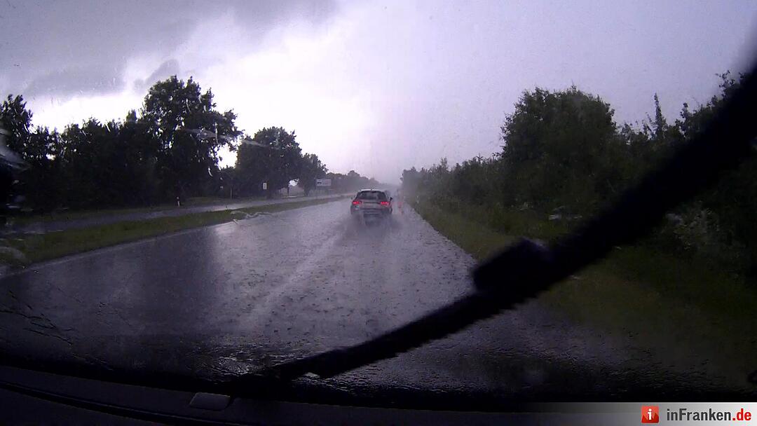 Kleines aber starkes Unwetter zog über Nürnberg