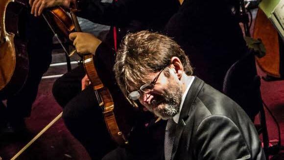 "Philharmonic goes Tango": Impressionen vom Sonderkonzert im Landestheater Coburg: Marcelo Mercadante am BandonoenFoto: Jochen Berger