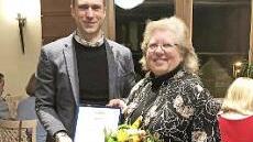 Stefan Müller dankte Karin Lösel für ihren Einsatz. Foto: privat
