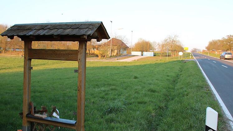 Auf dieser Wiese soll das Feuerwehrhaus entstehen. Foto: Ralf Ruppert
