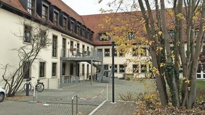 Im Mai 2011 begannen die Bauarbeiten für die Generalsanierung des Alten- und Pflegeheims St. Elisabeth - dreieinhalb Jahre später ist nun endlich alles fertig. Foto: Nina Grötsch