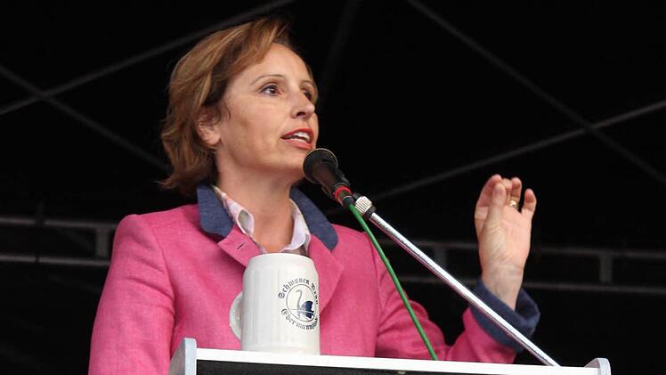 Die Ministerin bei ihrer Rede