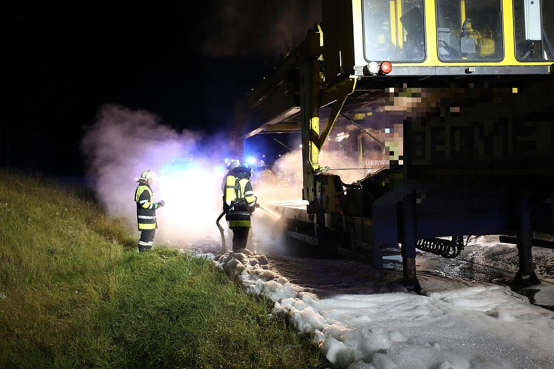Lkw-Brand auf der A9 in Oberfranken