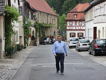René van Eckert, Direktkandidat der SPD im Stimmkreis Haßberge/Rhön-Grabfeld, bei seinem Besuch in Zeil. Foto: Andreas Lösch
