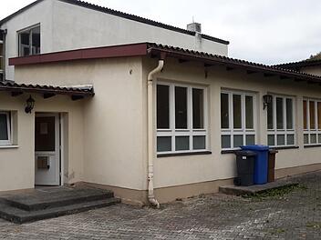 Probleme unterschiedlicher Art hat es in der Vergangenheit in der Notunterkunft in der Wiesenstraße gegeben. Der Bad Brückenauer Stadtrat erließ nun eine Satzung, die dort für klare Verhältnisse sorgen soll.Rolf Pralle