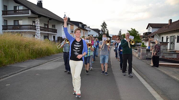 Musiker der Bläservereinigung bei der Probe in Zahlbach. Foto: Kathrin Kupka-Hahn