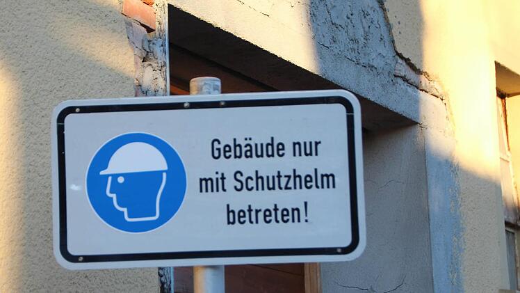 Warnschild am Schlachthof. Foto: Benedikt Borst