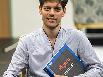 Johannes Braun dirigiert die Wiederaufnahme von Mozarts "Die Hochzeit des Figaro". Foto: Jochen Berger