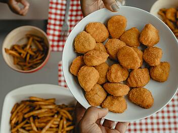 Symbolbild: Chicken-Nuggets