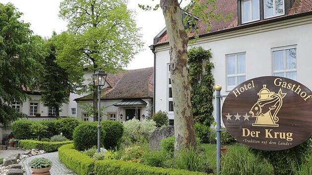 Die "Tradition auf dem Lande" endet nach 145 Jahren: Der Gasthof Krug schließt. Im Gespräch ist eine Wohnanlage für Senioren. Fotos: Barbara Herbst