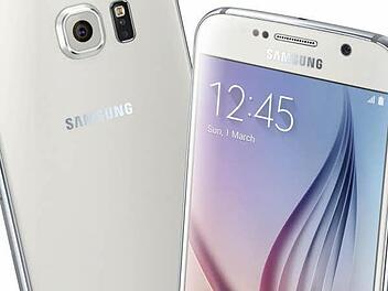 Das Samsung Galaxy S6 Edge überzeugt zwar mit schickem Design, dafür lässt sich der Akka nicht megr vom Nutzer wechseln. Auch bei der Akkulaufzeit schneidet der Vorgänger, das S5 besser ab. Foto: EPA/YONHAP SOUTH KOREA OU/dpa